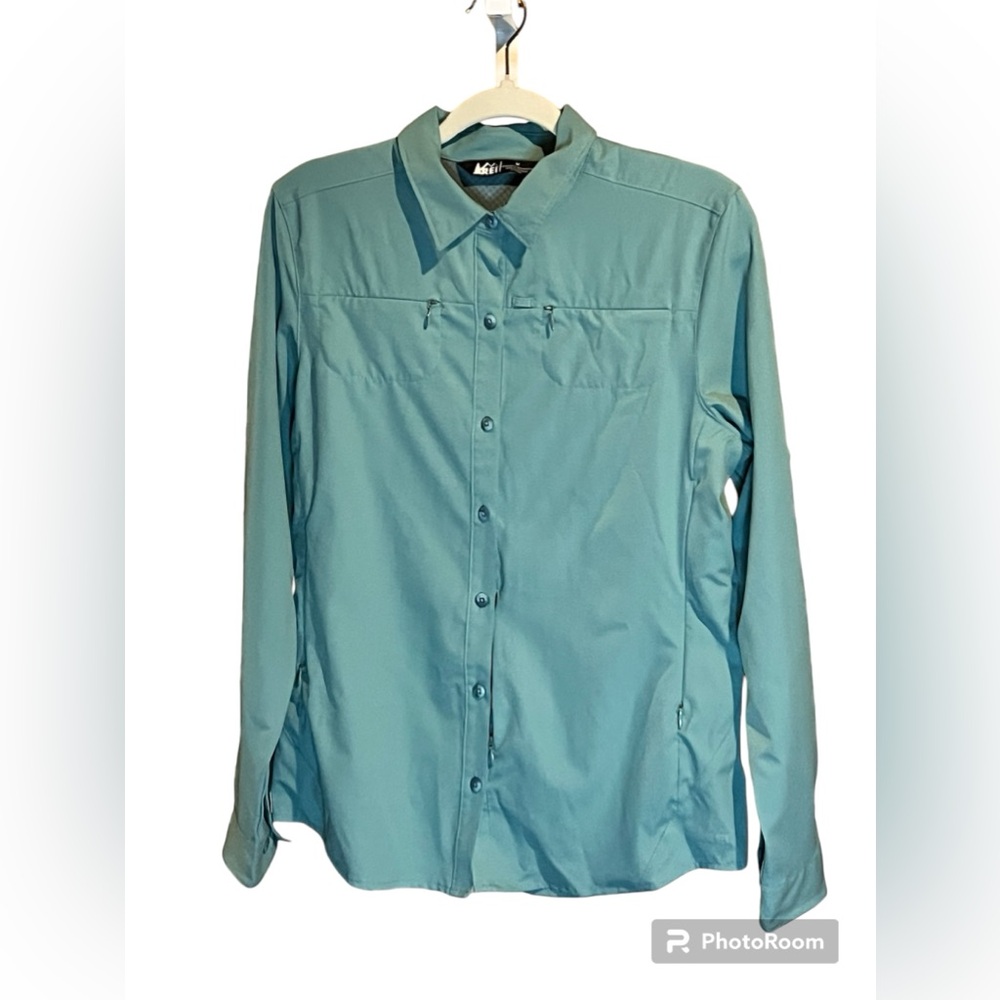 REI hiking outdoor shirt M